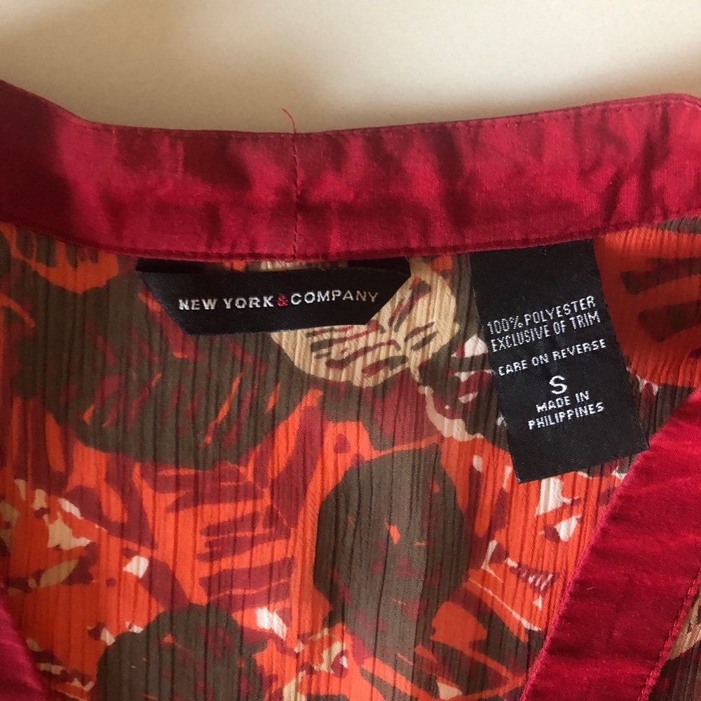 Top Size Small - Picture 5 of 5